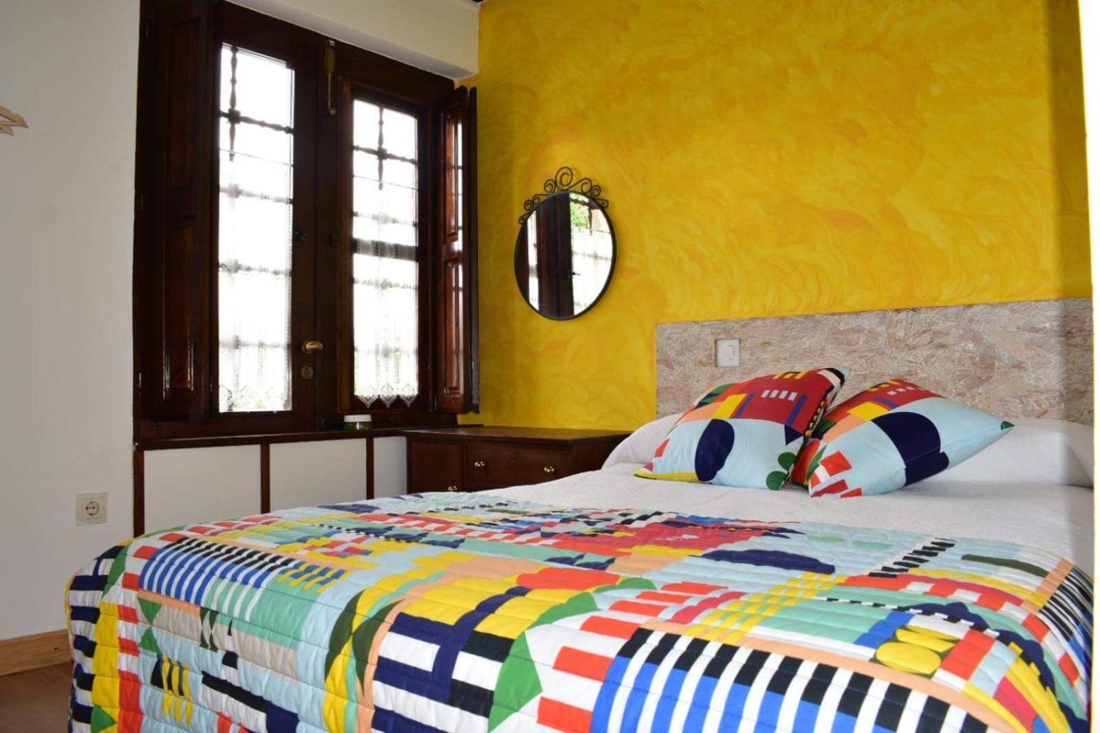 Albergue Santa Marina Buelna Luaran gambar