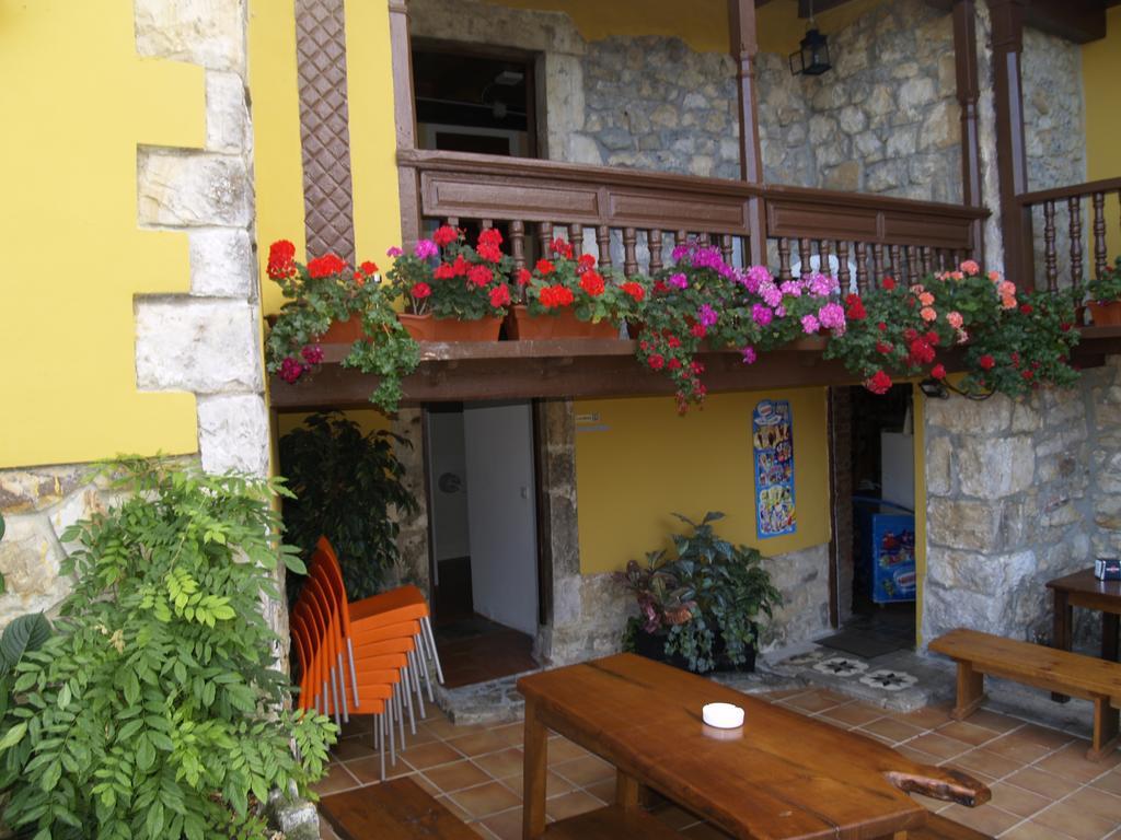 Albergue Santa Marina Buelna Luaran gambar