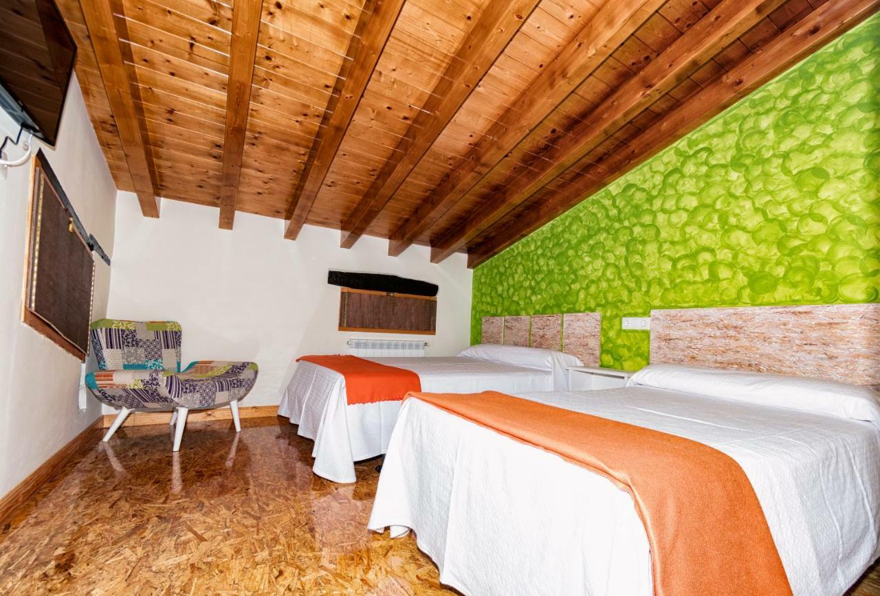 Albergue Santa Marina Buelna Luaran gambar